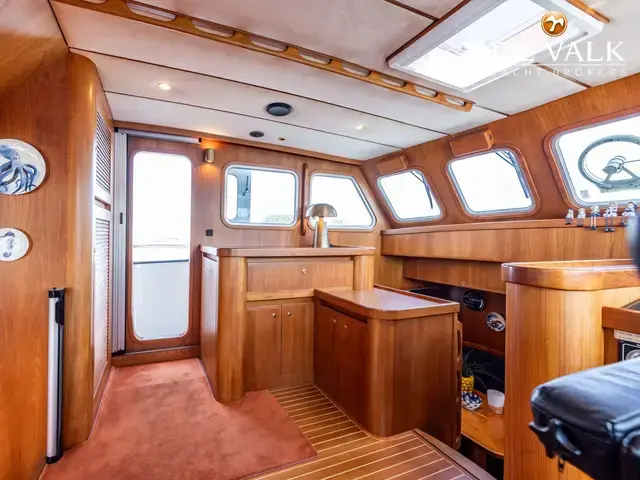 Altena Blue Water Trawler 58