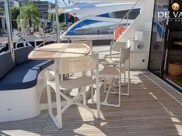 Fountaine Pajot Queensland 55