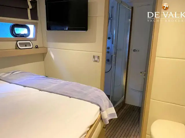 Fountaine Pajot Queensland 55