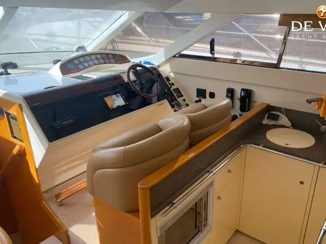 Fairline Squadron 59