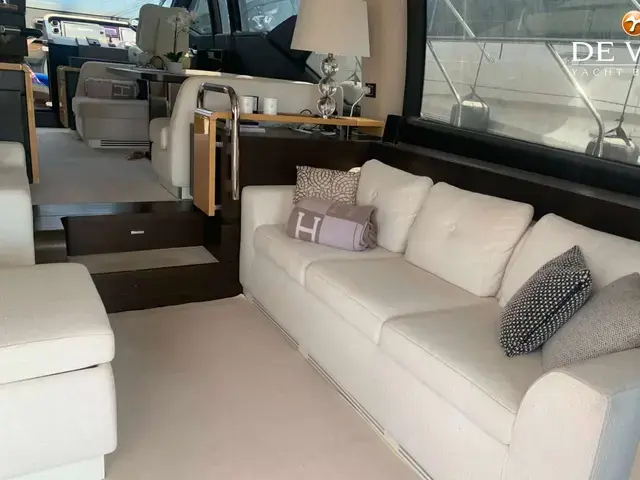 Azimut 66