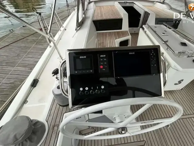 Beneteau Oceanis 51.1