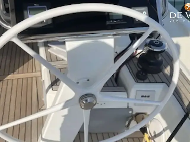 Beneteau Oceanis 51.1