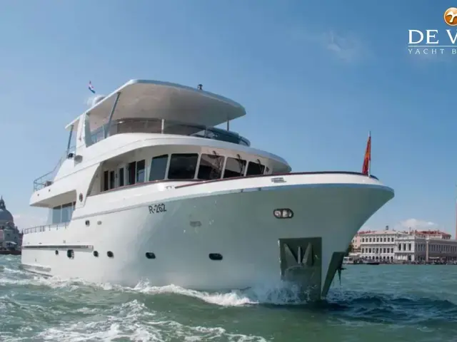 Favaro Yachts Explorer 76