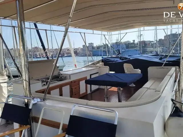 Hampton 50' Europa