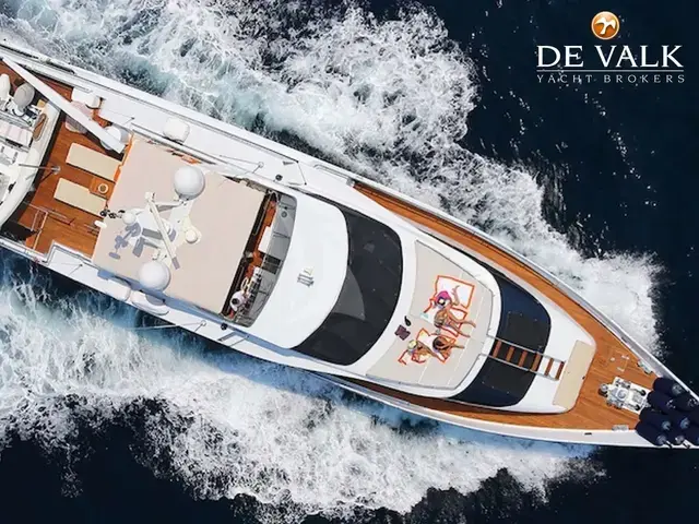 Heesen 30 M