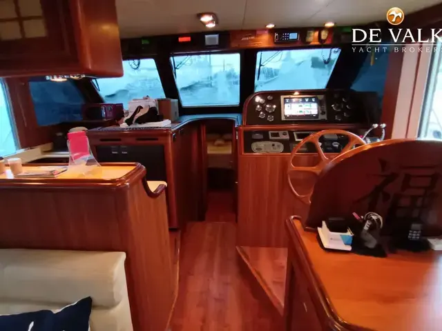 Clipper Motor Yachts Cordova 52