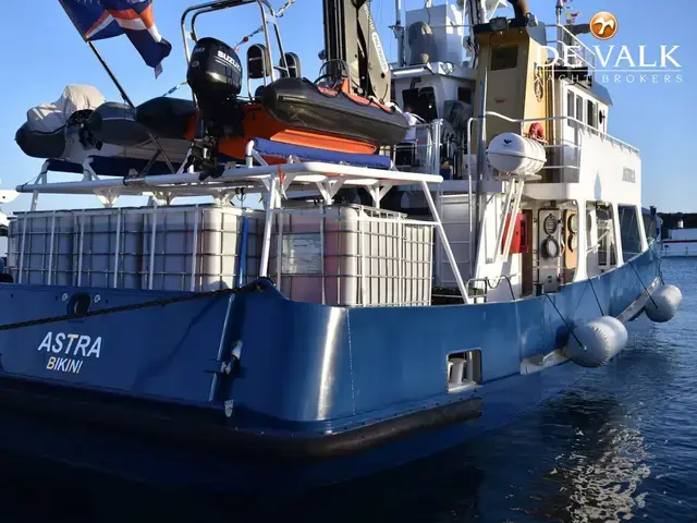 Explorer Motor Yacht