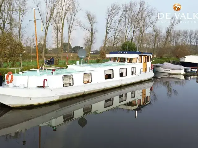 Vlet Houseboat 19m