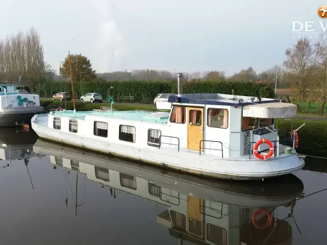 Vlet Houseboat 19m