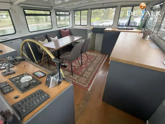 Houseboat 22 Meter