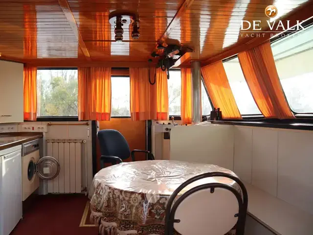 Vlet Houseboat 19m