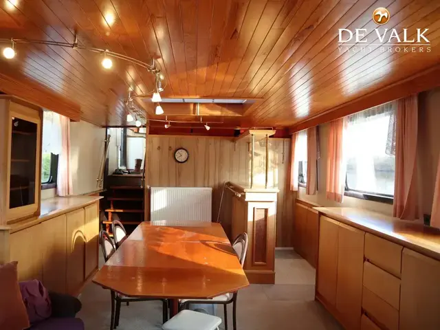 Vlet Houseboat 19m