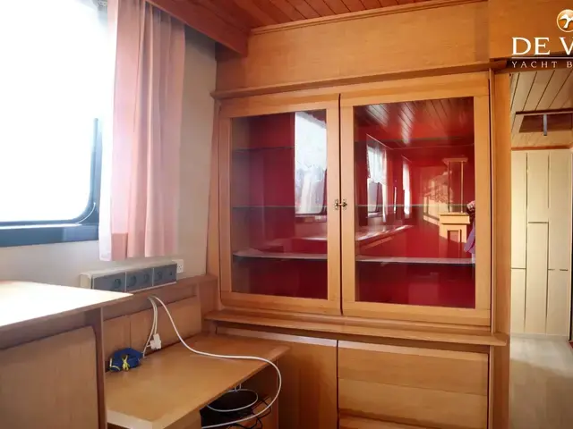 Vlet Houseboat 19m