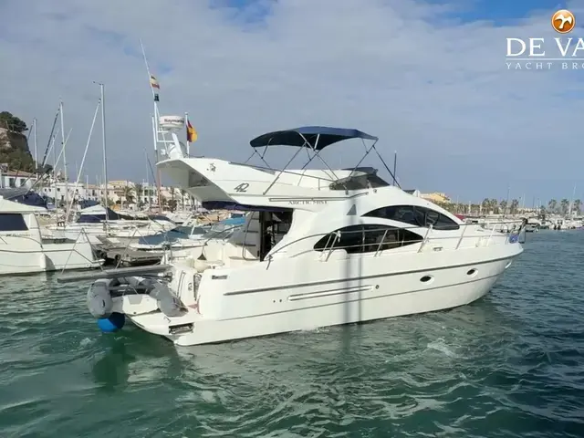 Azimut 42