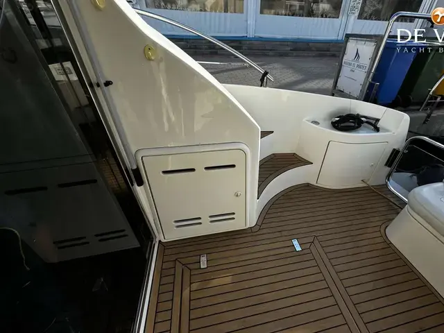 Azimut 42