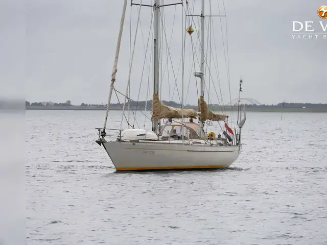 Bowman 49 Ketch