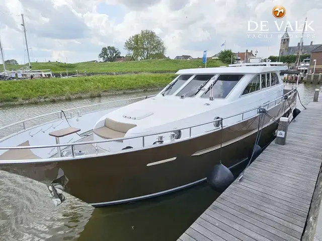 Van Den Hoven Executive 1700