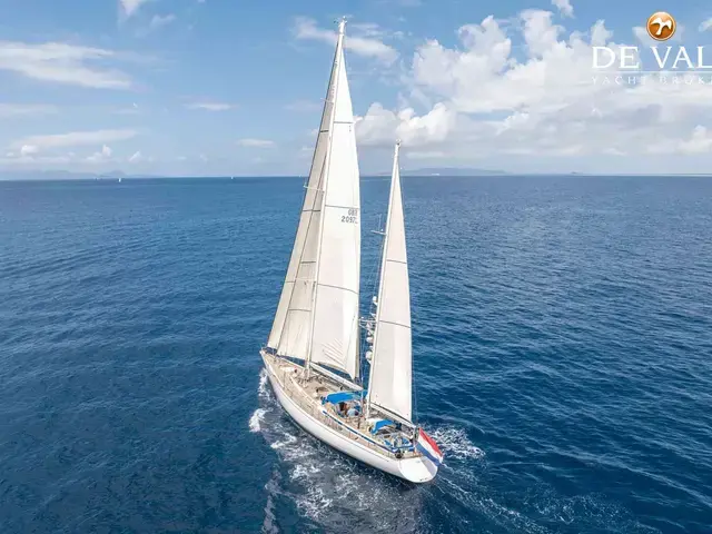 Royal Huisman 2600