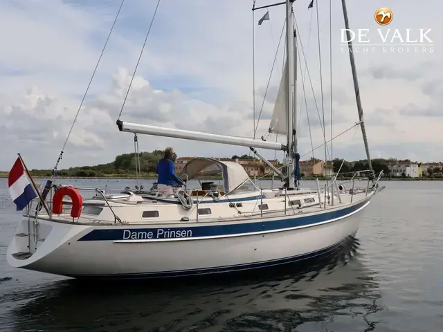 Hallberg-Rassy 42 F