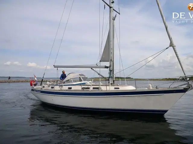 Hallberg-Rassy 42 F