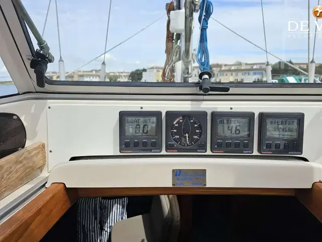 Hallberg-Rassy 42 F