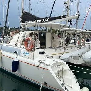 1992 Fountaine Pajot Antigua 37