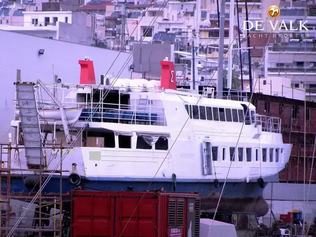 EVPATORIA PASSENGERS SHIP 40 M