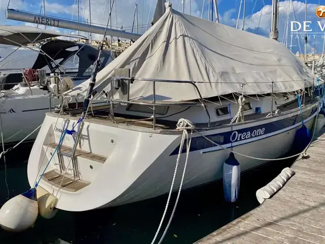 Hallberg Rassy 43