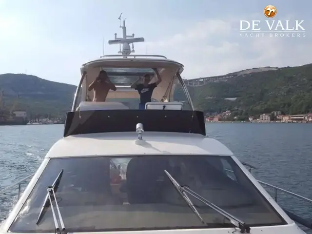 Ferretti Yachts 46