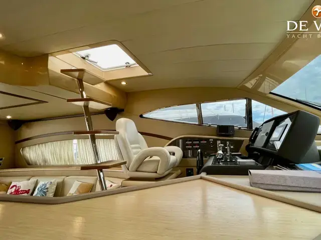 Ferretti Yachts 500 Elite