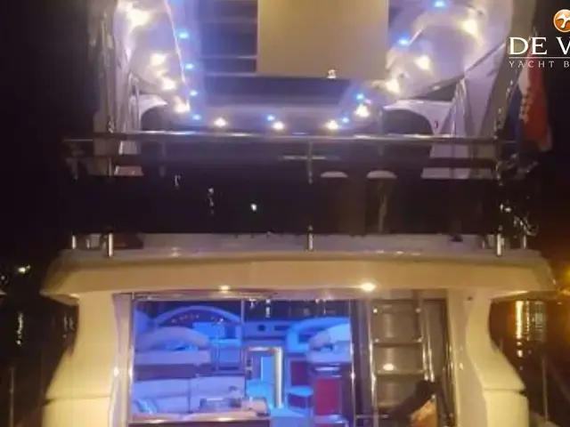 Ferretti Yachts 46