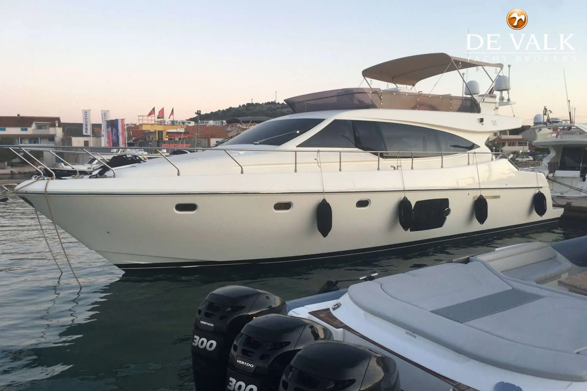 2008 Ferretti 510