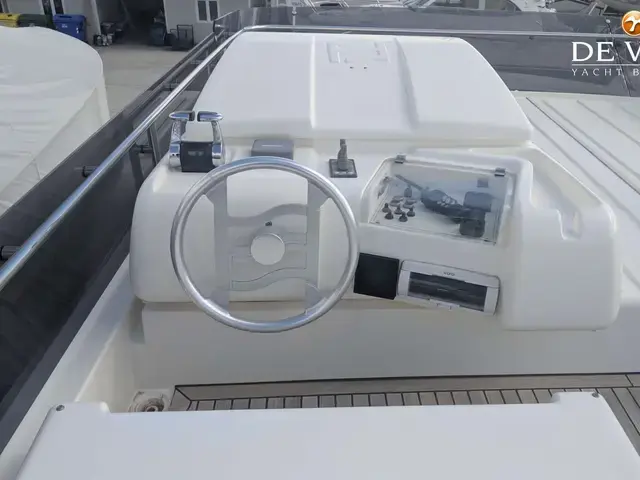 Ferretti Yachts 510