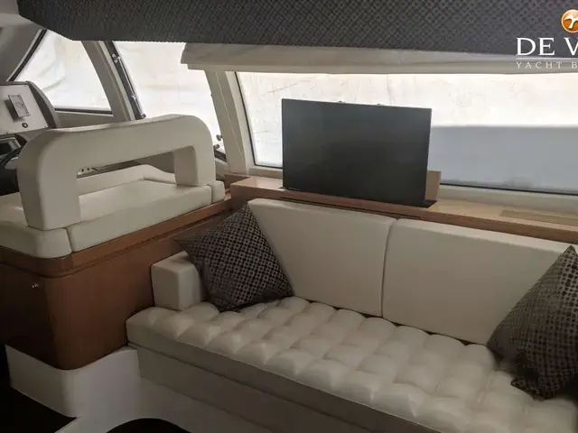 Ferretti Yachts 510