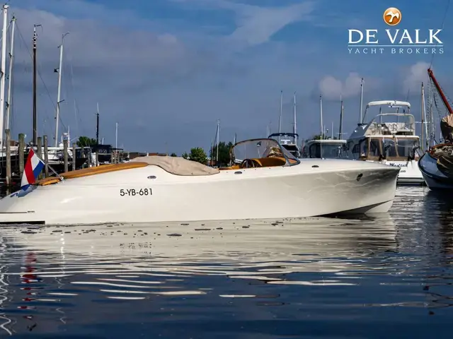 Seven Seas Yachts Venus Speedster