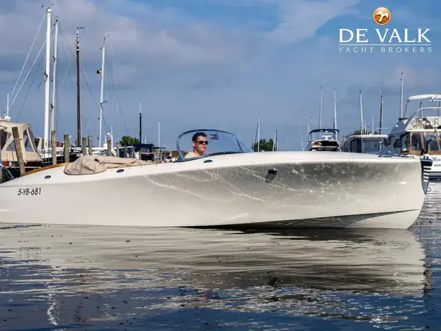 Seven Seas Yachts Venus Speedster