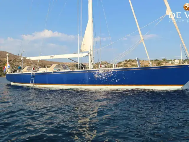 Royal Huisman 76' Flyer