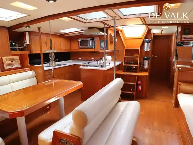 Royal Huisman 76' Flyer