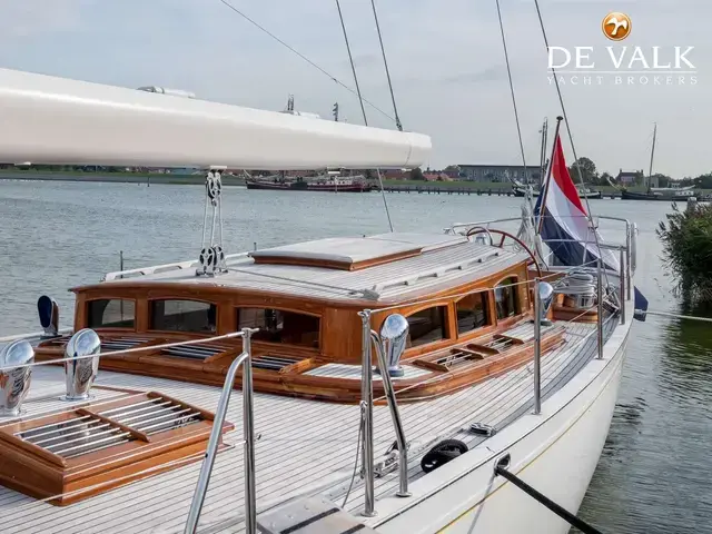 Hoek Classic 73ft