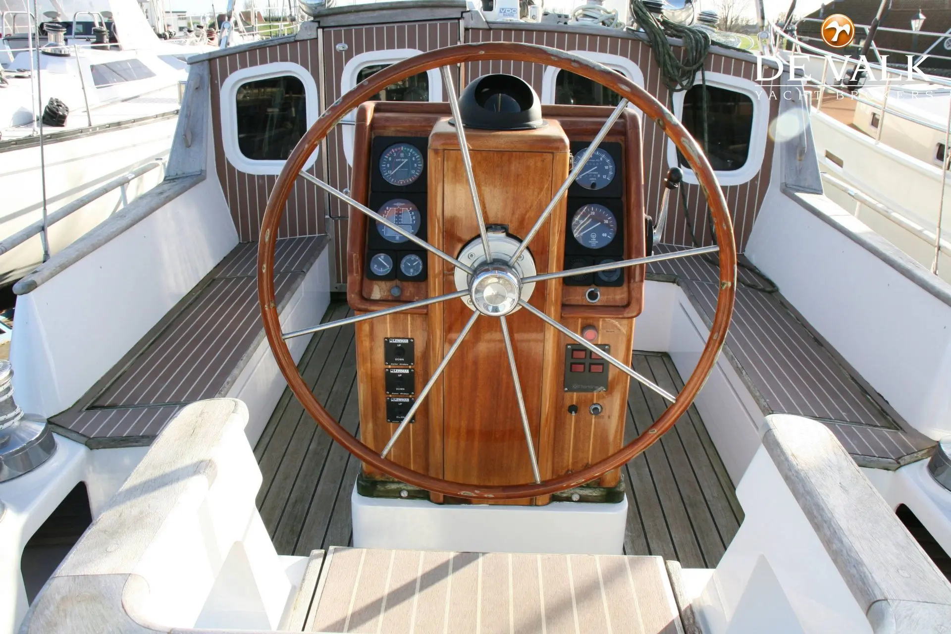 1993 Seaworthy 54