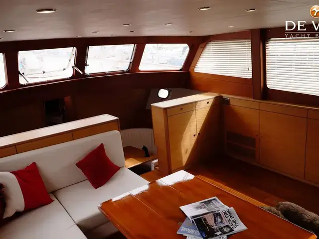 Feadship Van Lent