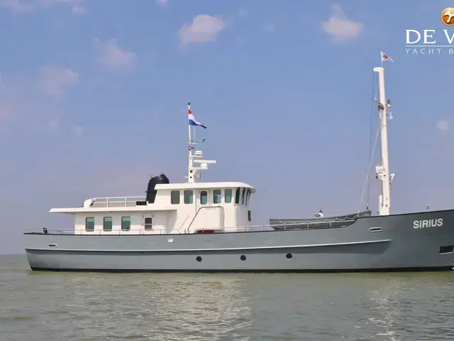 Explorer Expedition Vessel 85