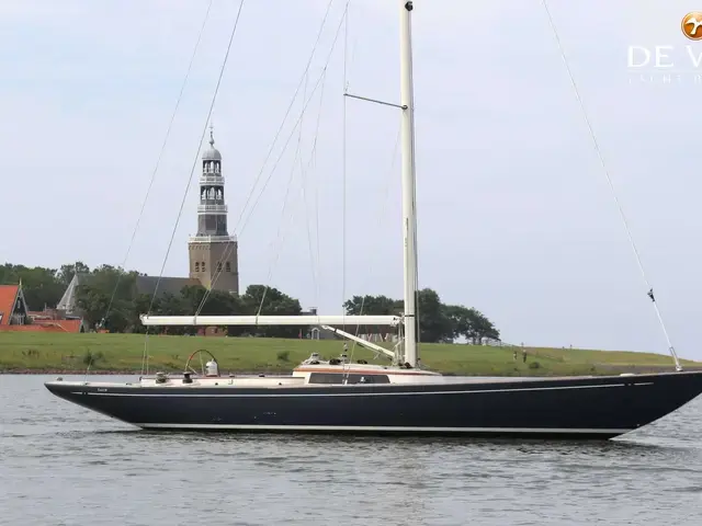 Eagle 38