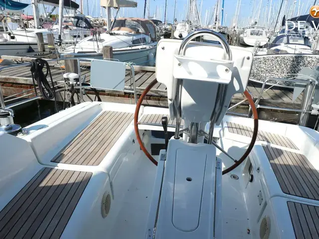 Beneteau Oceanis Clipper 343