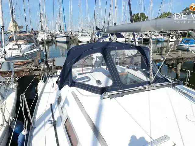 Beneteau Oceanis Clipper 343