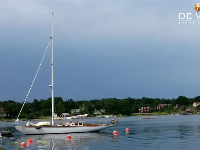 Classic Sailing Yacht