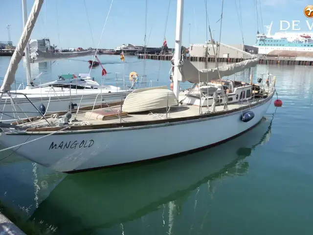 Classic Sailing Yacht