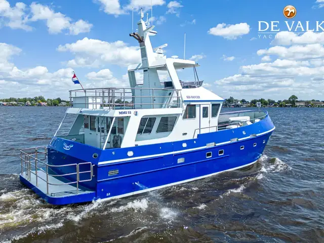 Explorer MMS 55 Trawler