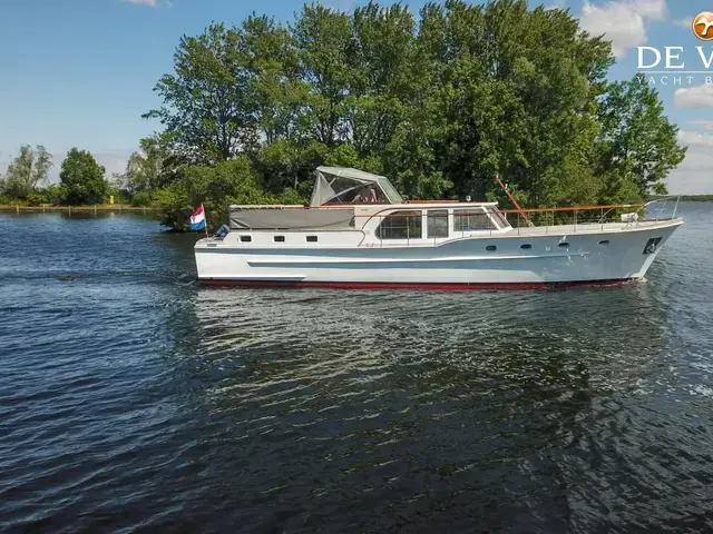 Feadship Van Lent